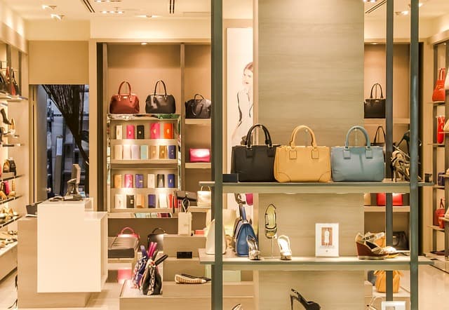 Les marques iconiques qui ont changé le paysage du luxe